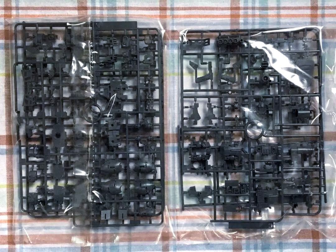 初版品 良状態 赤バンダイ MG 1/100 ジム・スナイパーカスタム