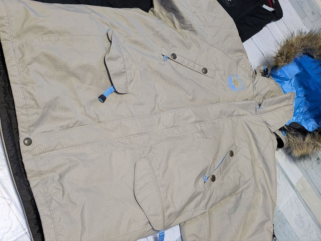 ミスフェニックス　レディース　スノボードスノボースキーウェア　サイズM