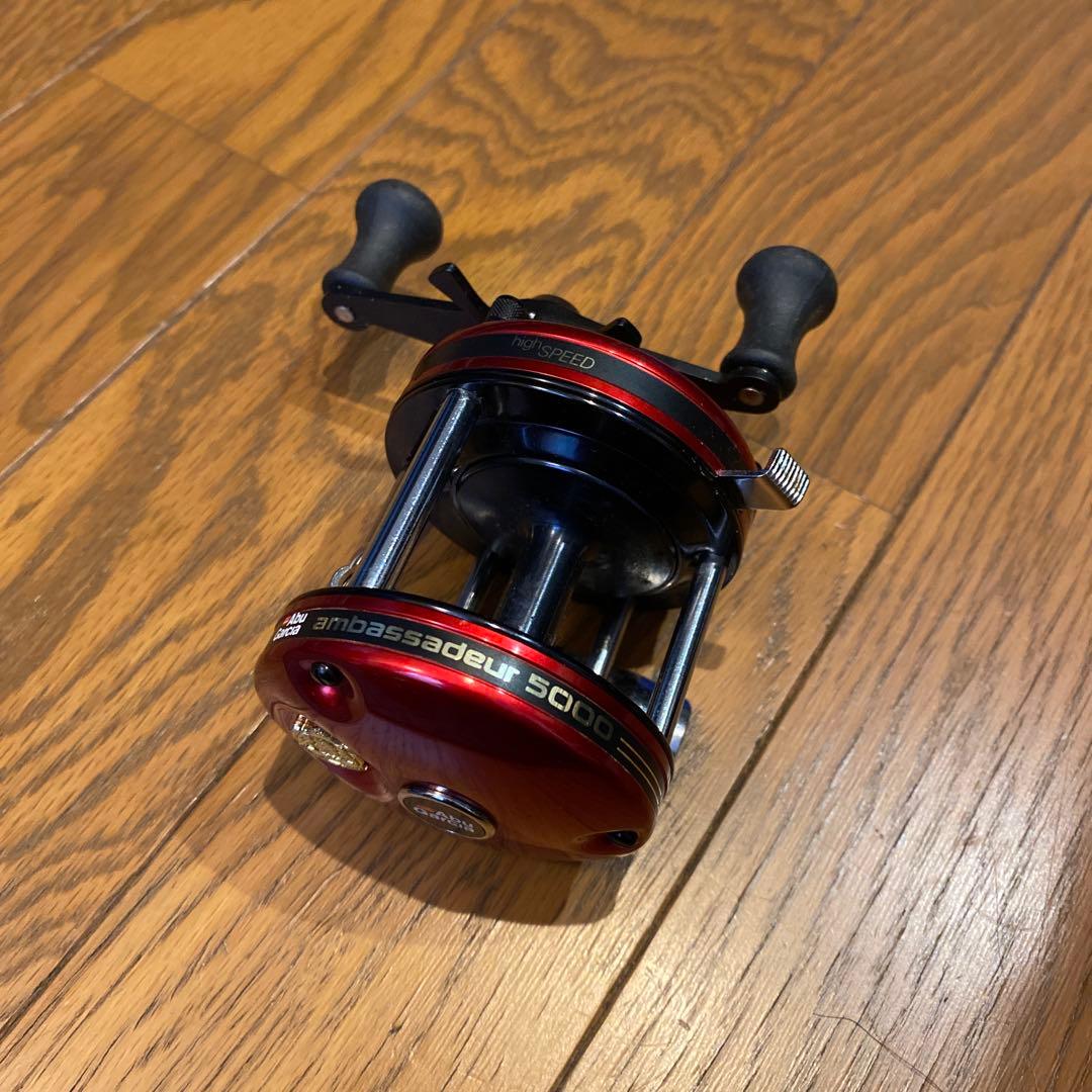 Ambassadeur 5000 ベイトリール