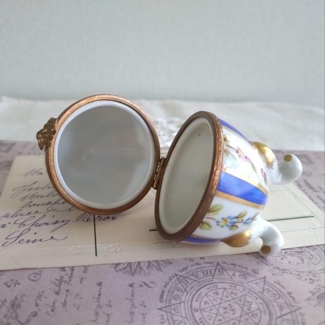 リモージュボックス　エッグ型　たまご型　卵　　猫足　フランス製　ヴィンテージ