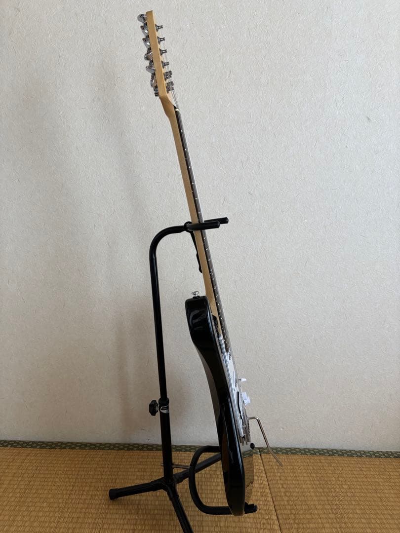 レイフィールド　エレキギター