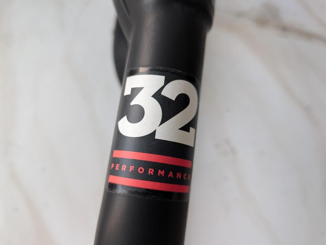 FOX performance 32 27.5インチ　15 x 100