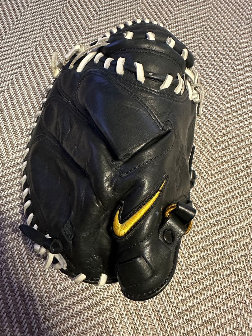 Nike 軟式用グローブ 黒