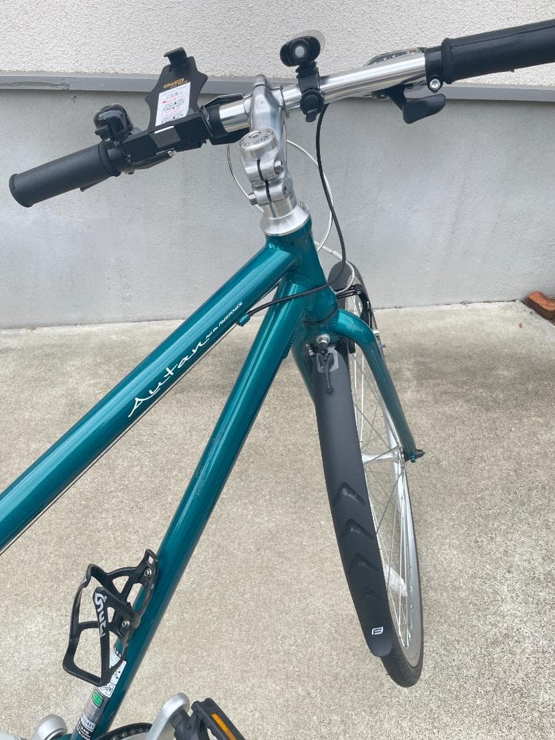 ★購入後２年クロスバイク　一部アルミ製軽いフレーム 8多段ギア OSCサイクル製