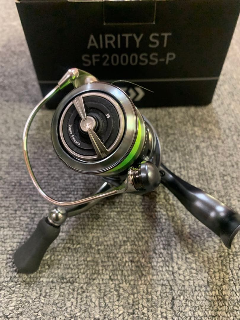 ダイワ　エアリティ STSF2000SS-P