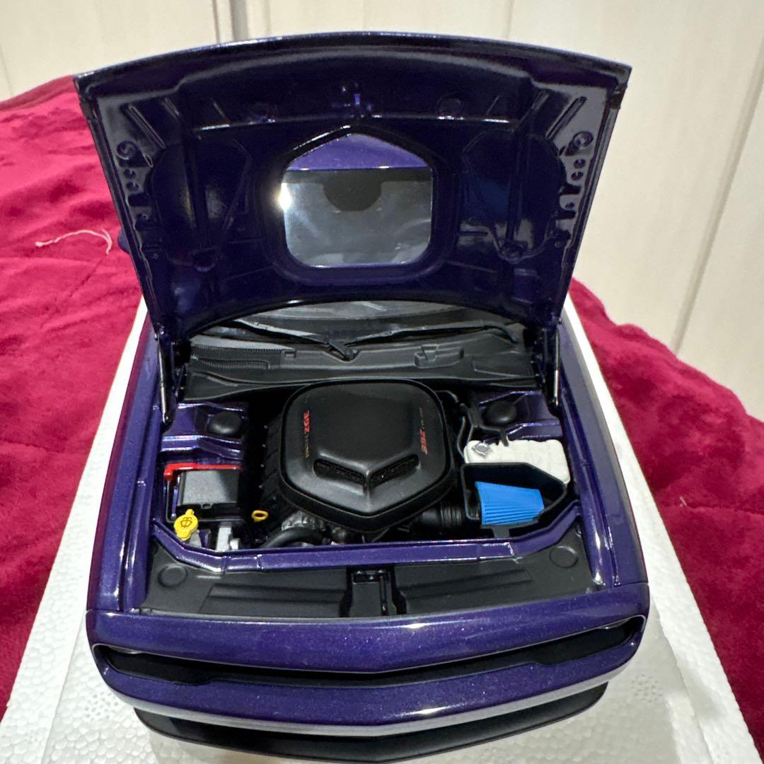 激レア1/18 ダッジ チャレンジャー HEMI スキャットパック シェイカー