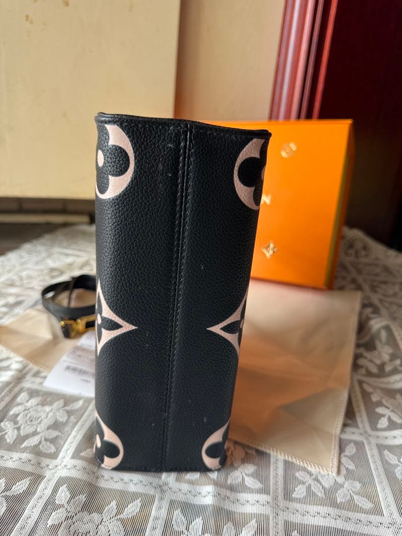 ショルダーバッグ