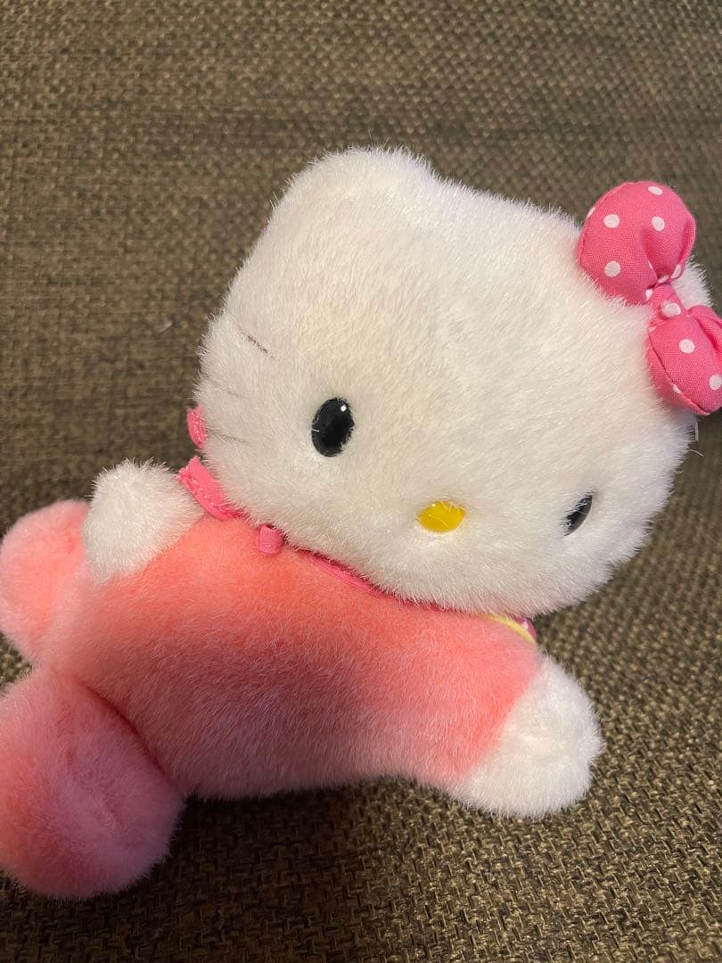 ハローキティ　ベビーぬいぐるみ気まぐれ値下げ中