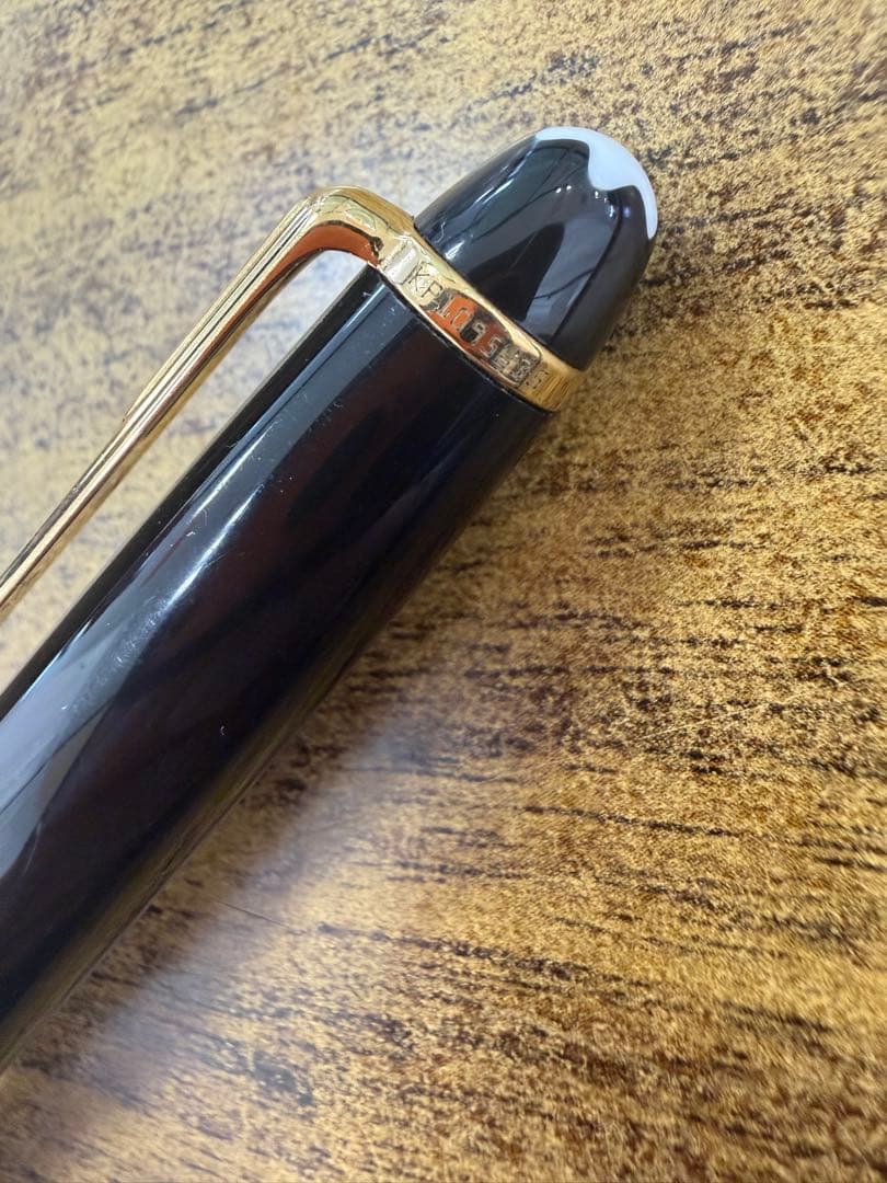 美品 MONTBLANC マイスターシュテュック ゴールドライン　芯なし