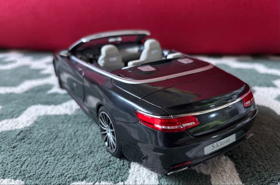 ノレブ 1/18 メルセデス ベンツ Sクラス カブリオレ 黒 ミニカー