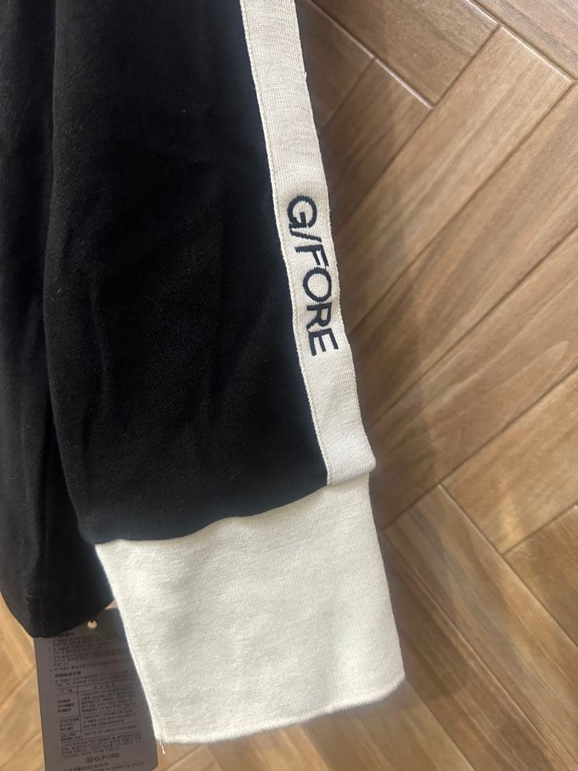 新品未使用新作韓国G/FOREジーフォアレディースハイネックシャツsizeS