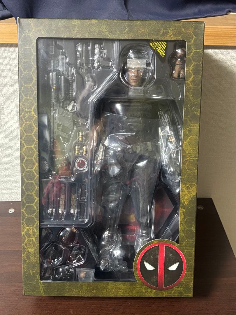 ホットトイズ　ケーブル　デッドプール