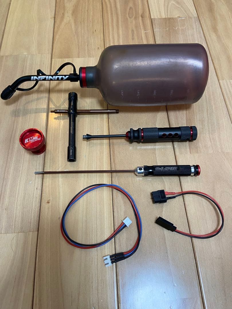 INFINTY IF15-2W、その他一式（受信機、サーボ、ポンダー無し）
