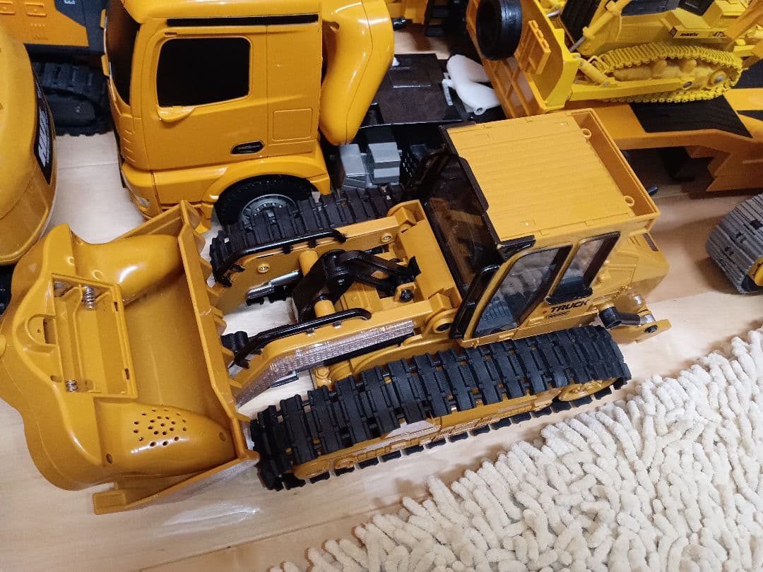 建設作業車　ラジコン