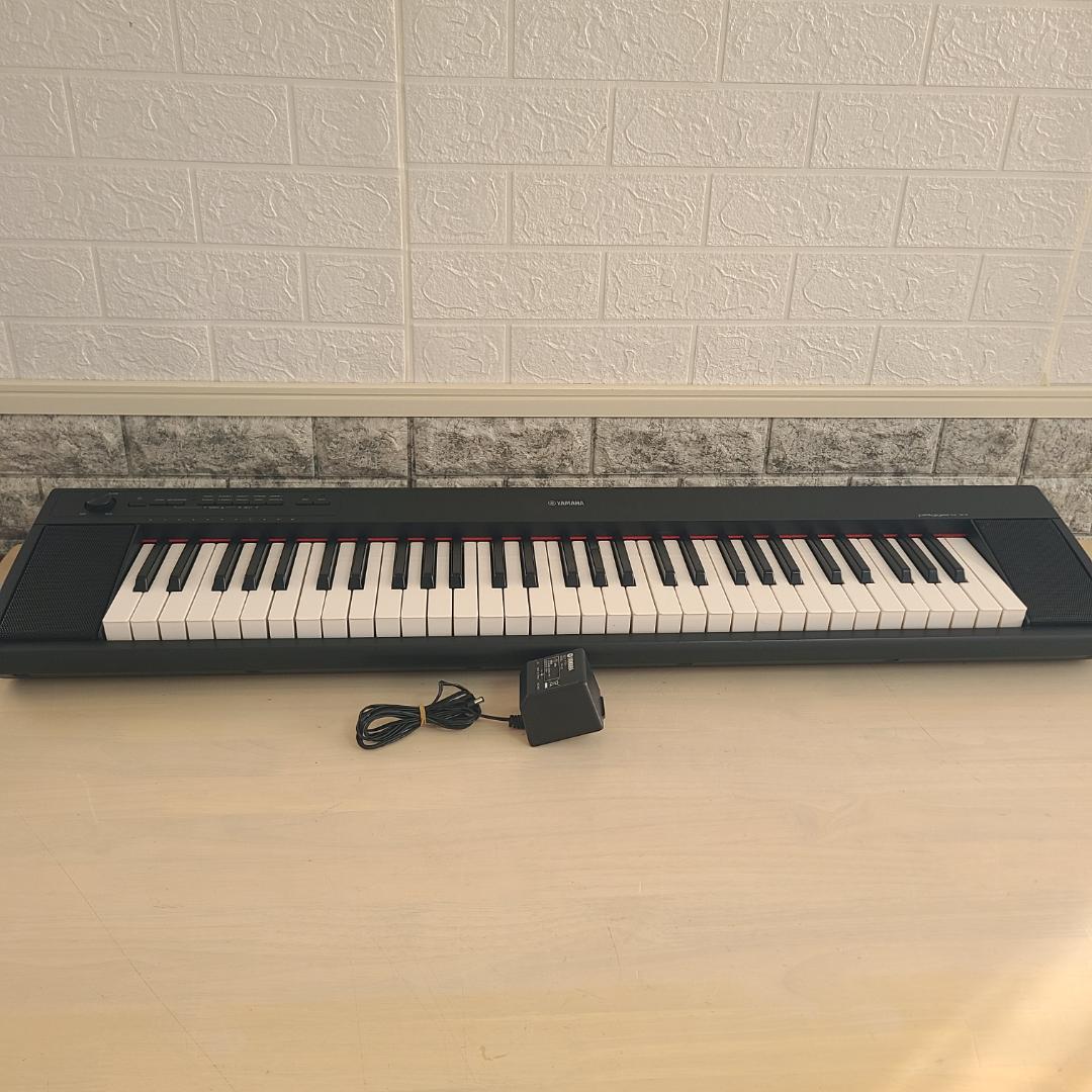YAMAHA ヤマハ キーボード Piaggero NP-12　ブラック