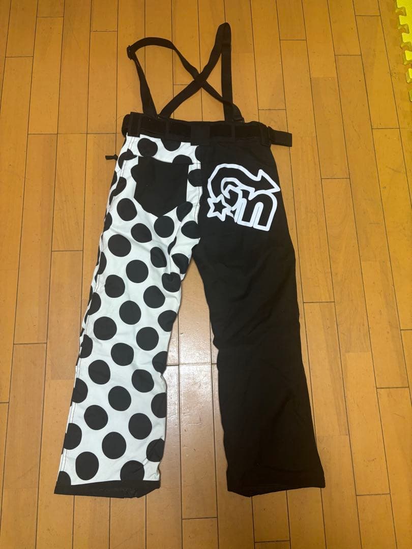 子ども用スノーボードウェア 赤/白/黒