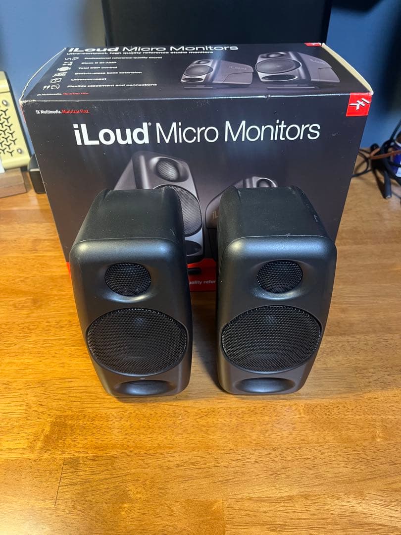 iLoud Micro Monitors スタジオモニター