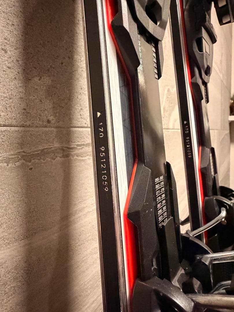 フィッシャーBrilliant RC ONE Multiflexビンディング付き