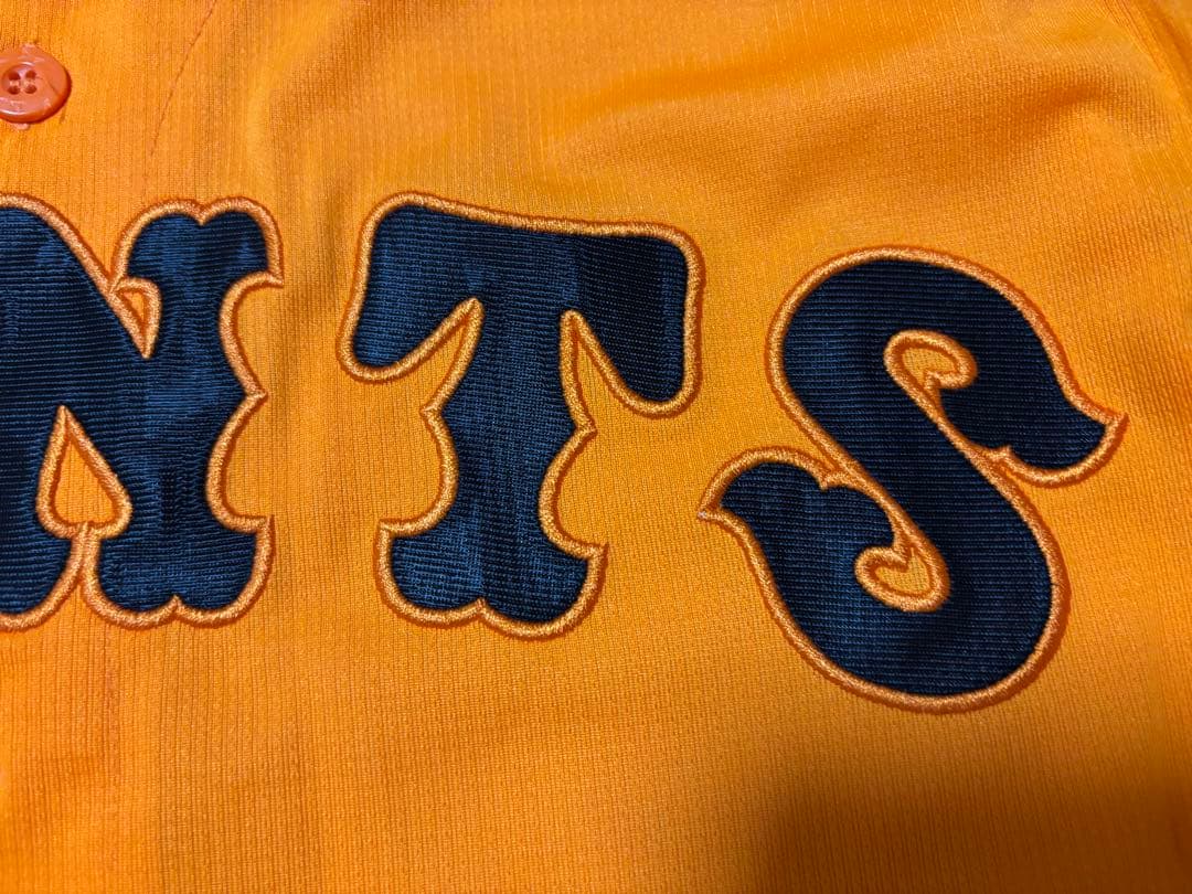 読売　ジャイアンツ　ミズノ　やユニフォーム