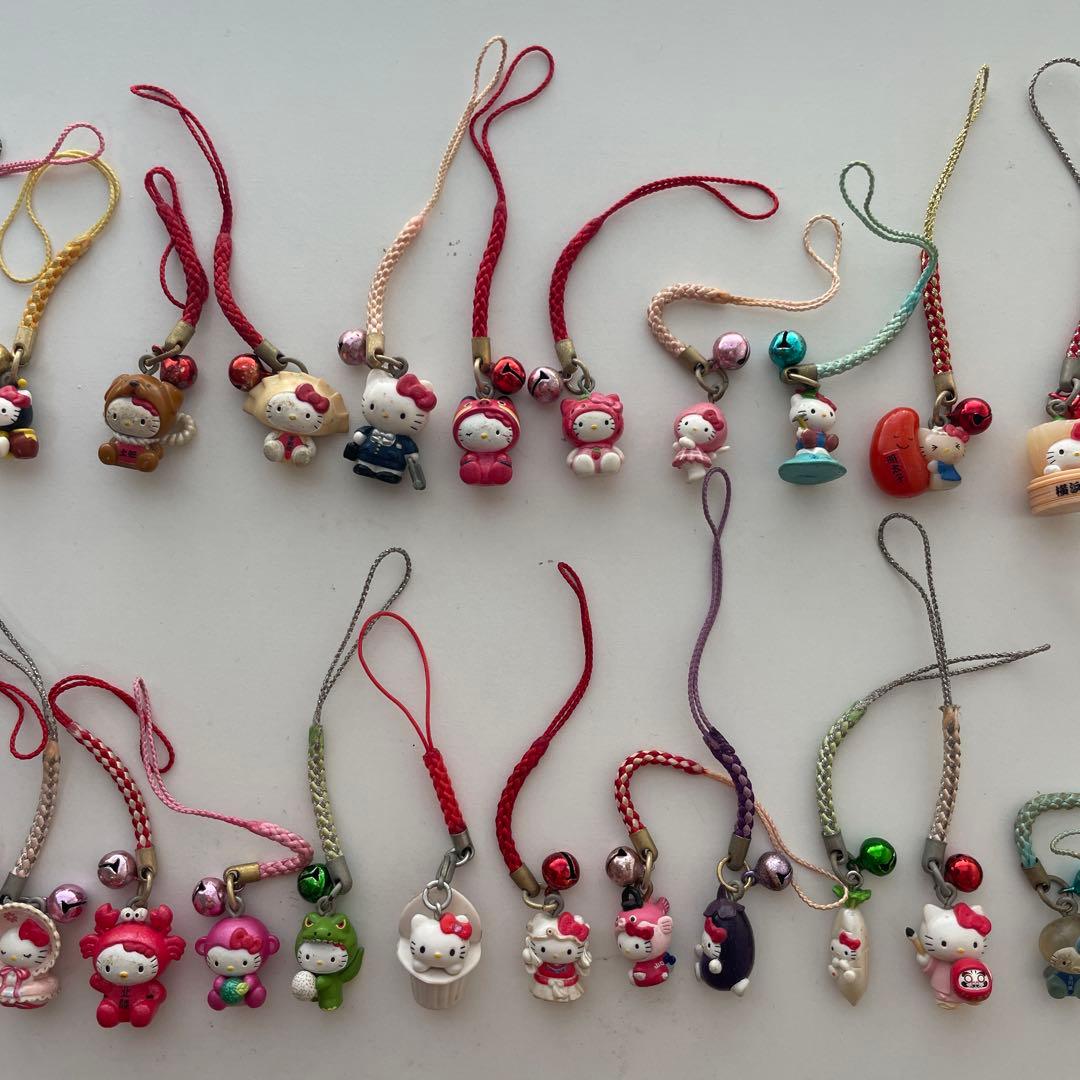 ご当地キティ　焼きそばコラボ　54個+9個セット