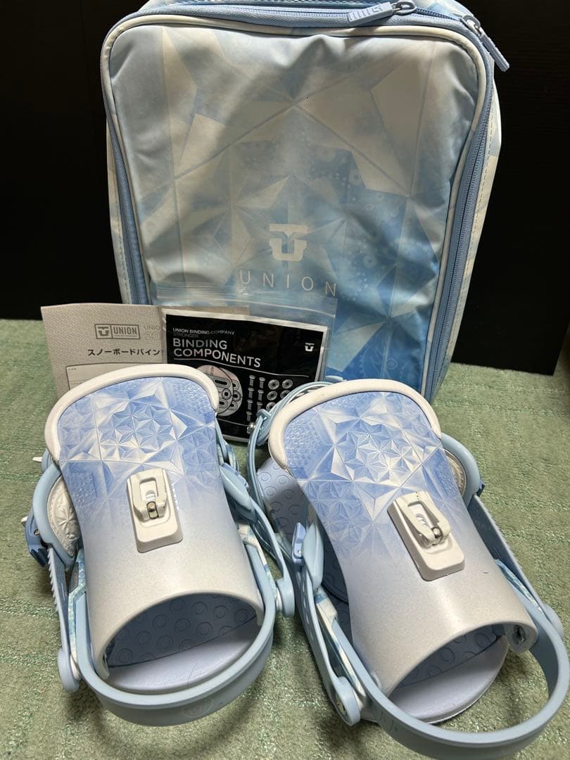 専用ケース付美品 UNION スノーボード ビンディング キリコ仕様　Mサイズ