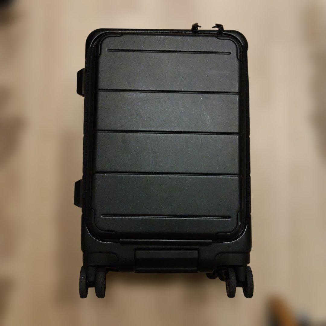 ACE テオフィールド　32L　持ち込み可　TSAロック付き　黒　スーツケース