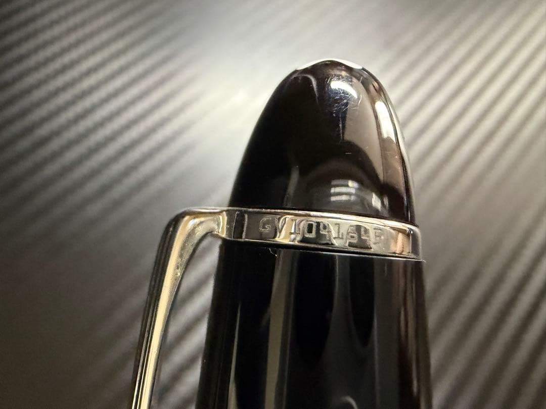 未使用に近い モンブラン ル・グラン P146 プラチナライン F 細字 万年筆