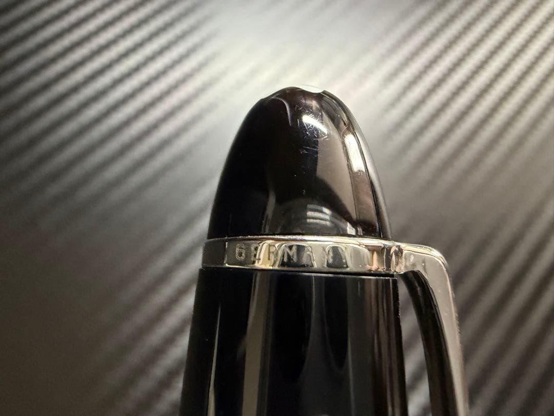 未使用に近い モンブラン ル・グラン P146 プラチナライン F 細字 万年筆