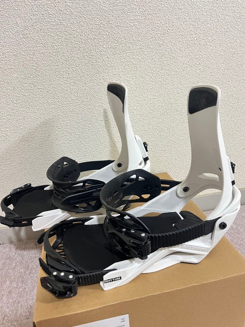 SALOMON RHYTHM ビンディング M ホワイト/ブラック