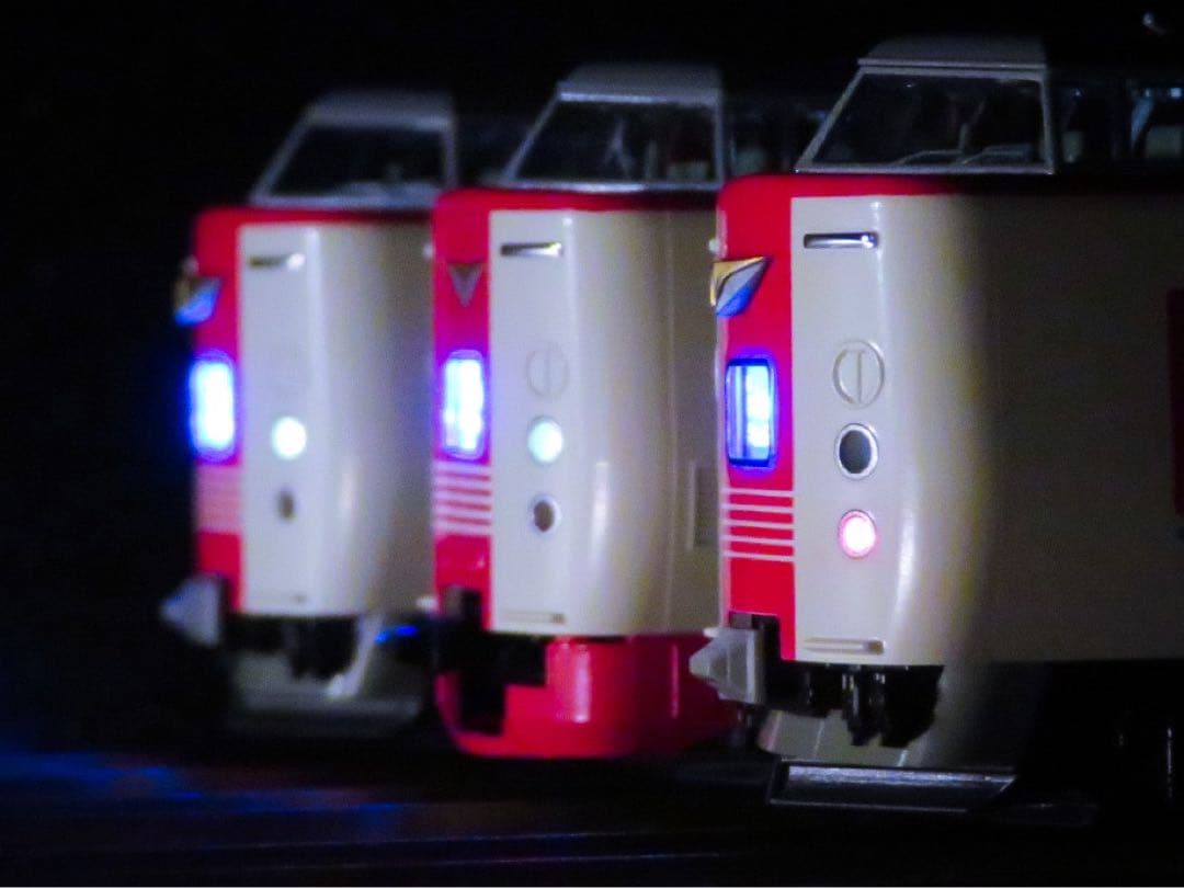 KATO 381系 「ゆったりやくも」 (6両セット)【新品,未使用品】