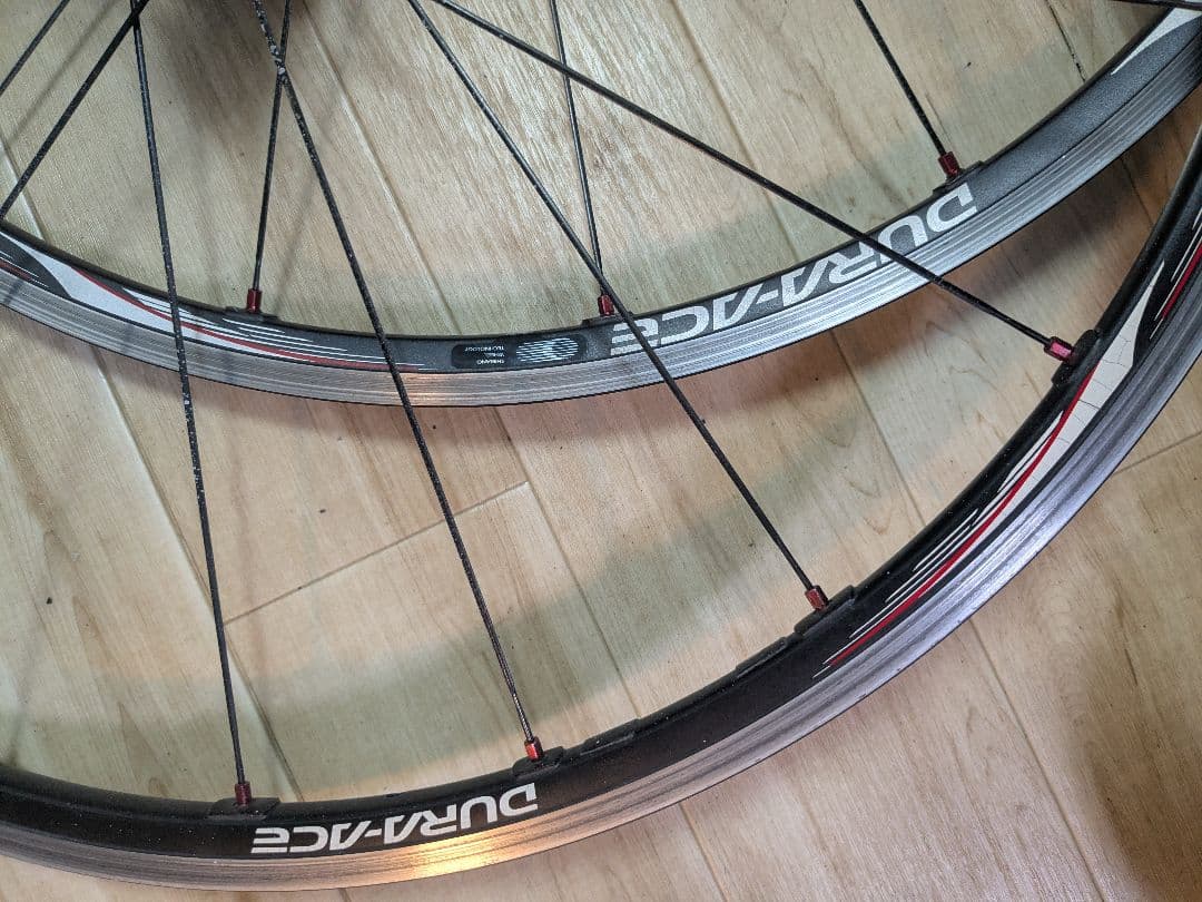 DURA-ACE チューブレス対応ホイール