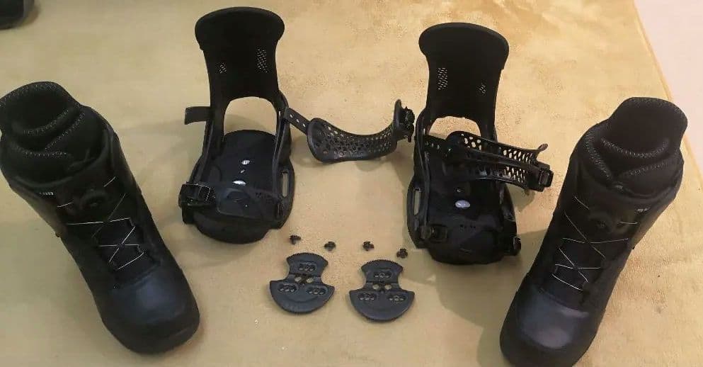 【Ｎ】スノーボード Burton ビンディングMalaVita