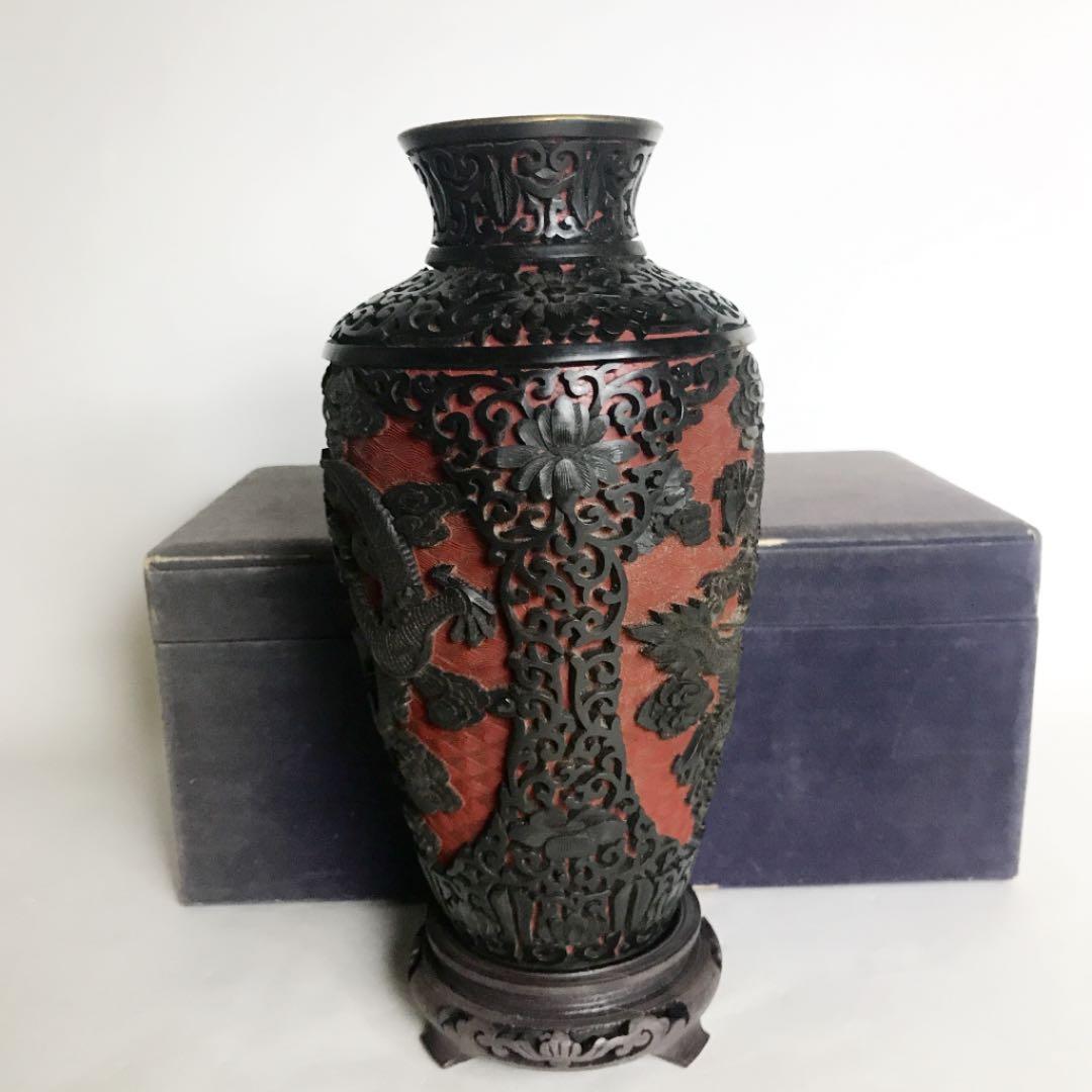 中国　黒堆朱　花瓶　雲龍文　骨董品