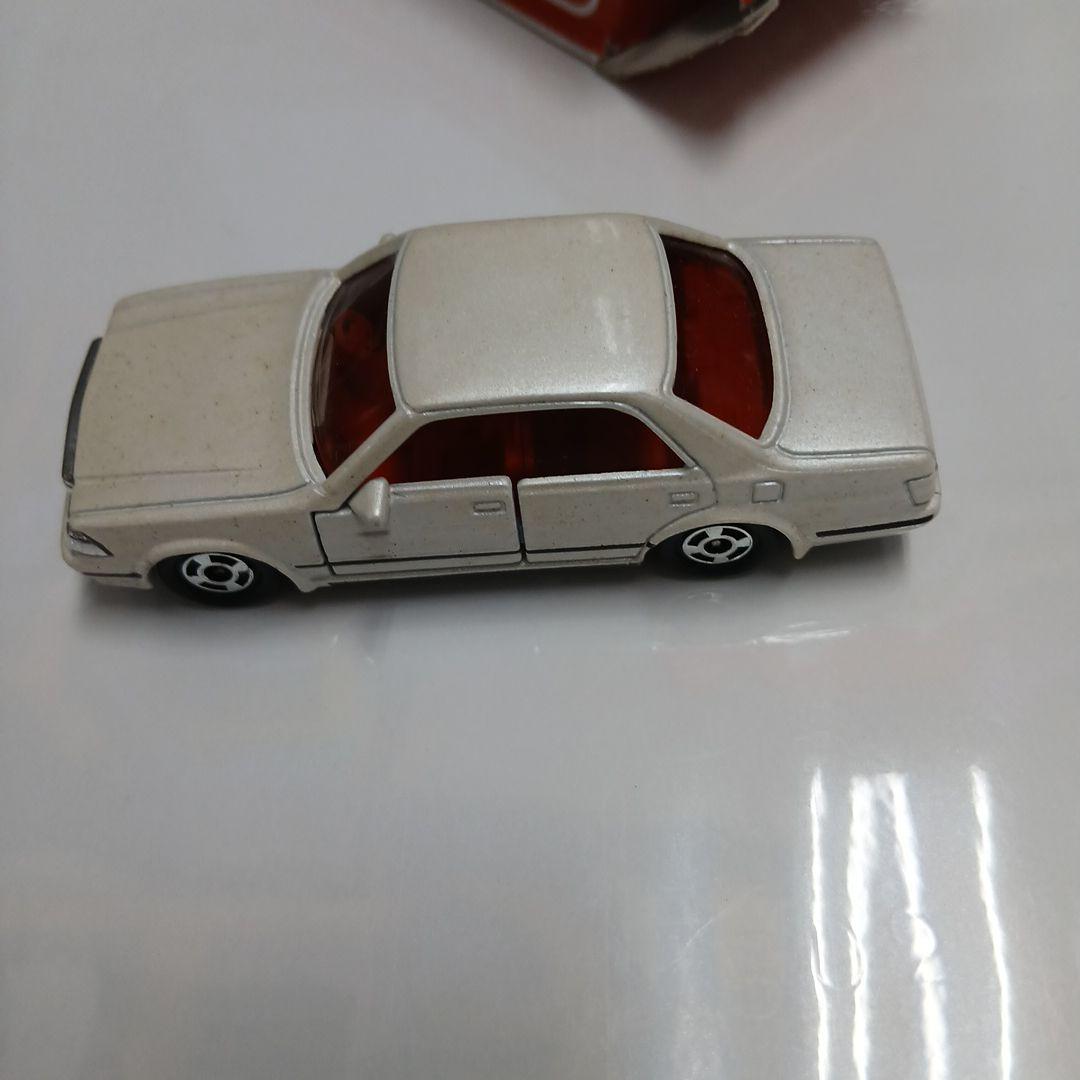 トミカ トヨタ クラウン 1/63