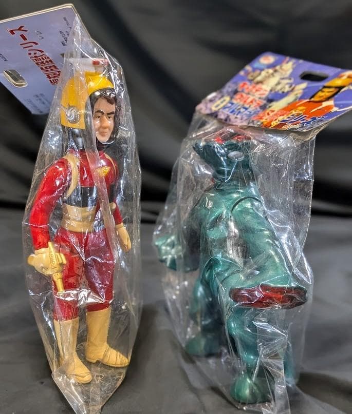 キャプテンウルトラ＆バンデル星人（ブルマァク復刻）未開封ソフビ２体セット