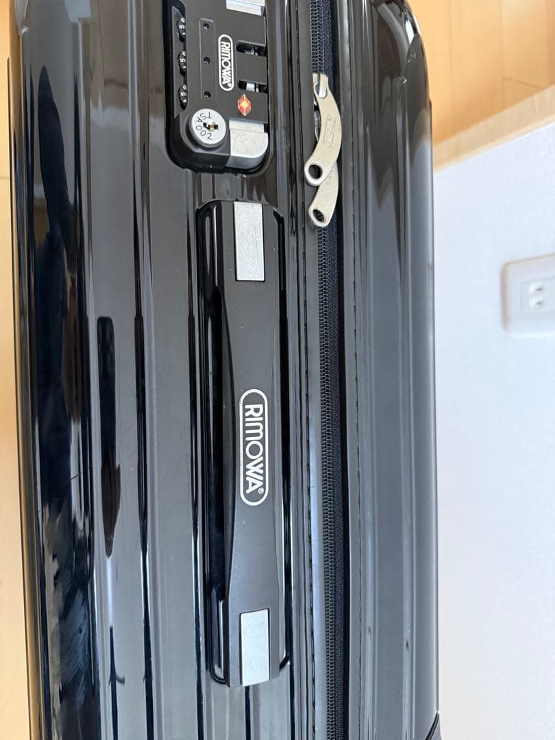 RIMOWA ブラック キャリーカート