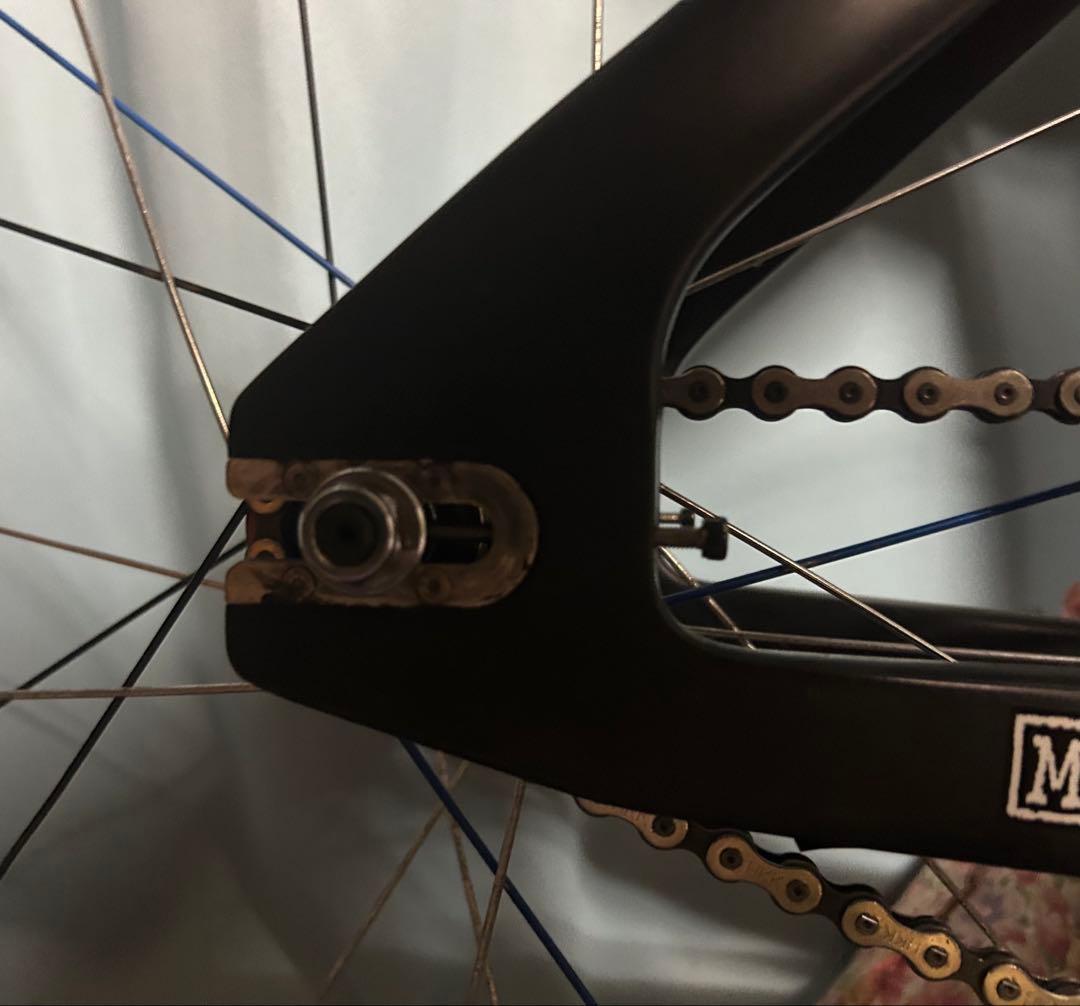 ピストフレーム　カーボン (トラックバイク)