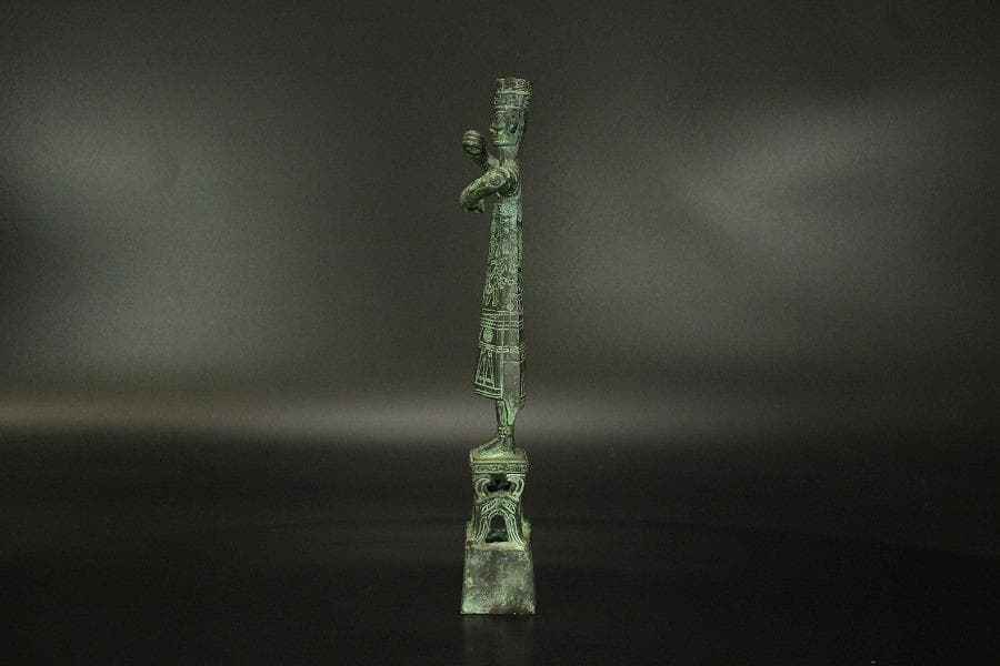 中国美術 青銅 人物 置物(A450)