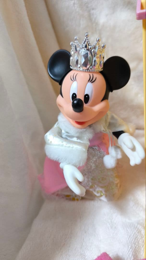 ミッキーミニーディズニーファッションクラブ　タカラ着せ替え人形　森の小さなホテル