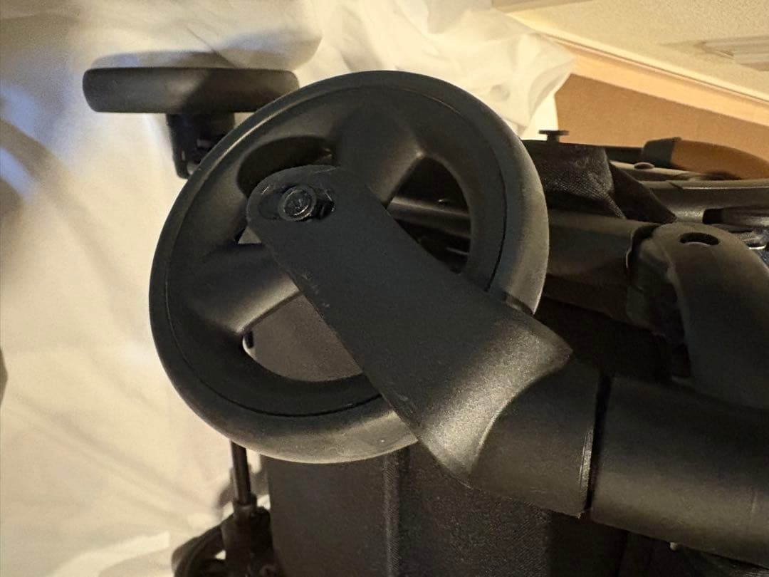 ペテナ　MILOU ワンタッチで全部折りたためる分離型ペットカート