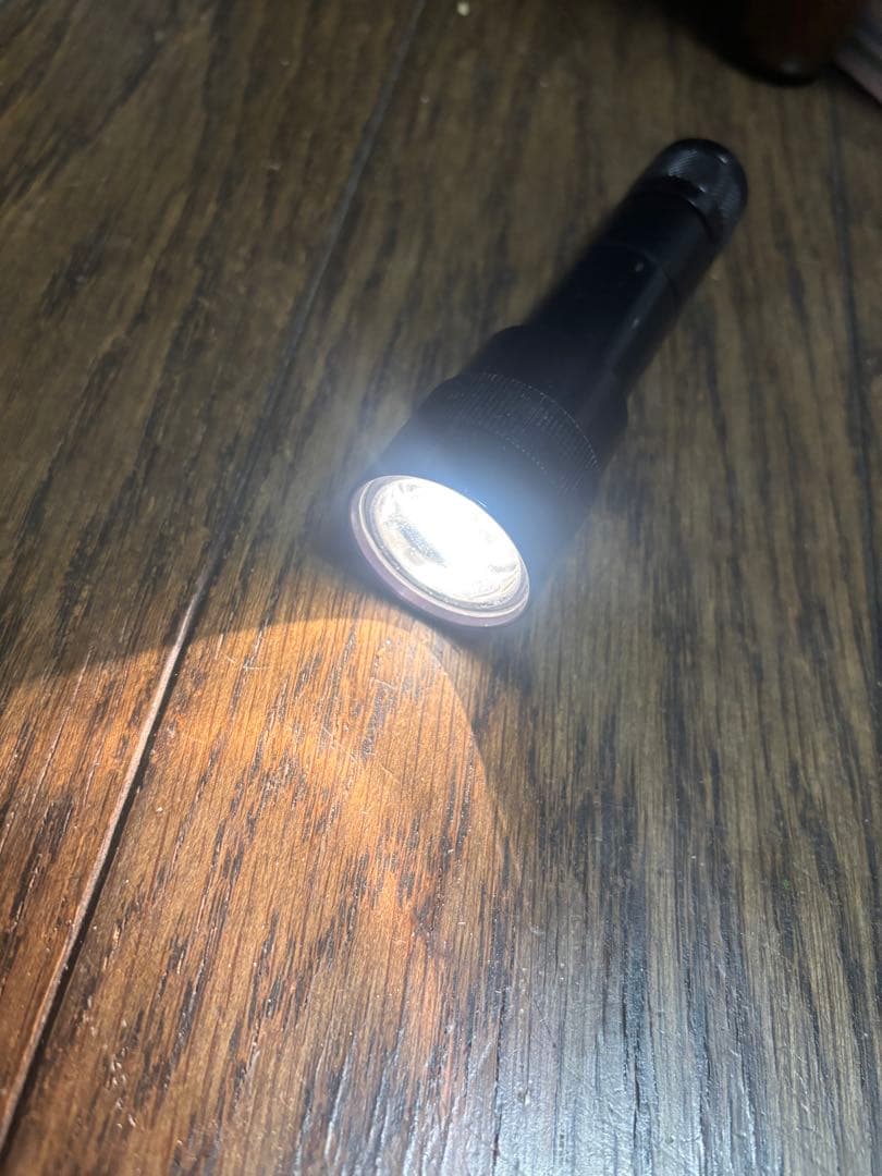 surefire ハロゲンライト　6p