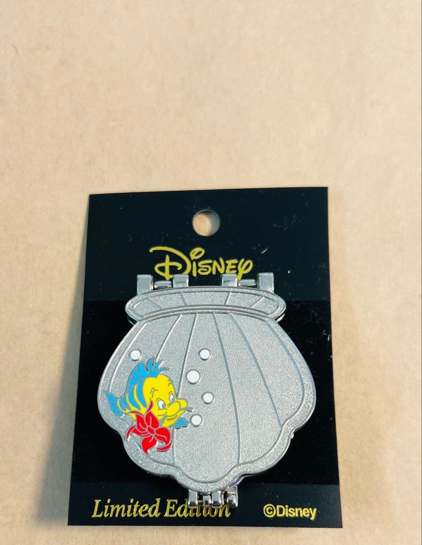 2127日本ディズニーパルズピン2005年3Dコンパクトアリエルリトルマーメイド