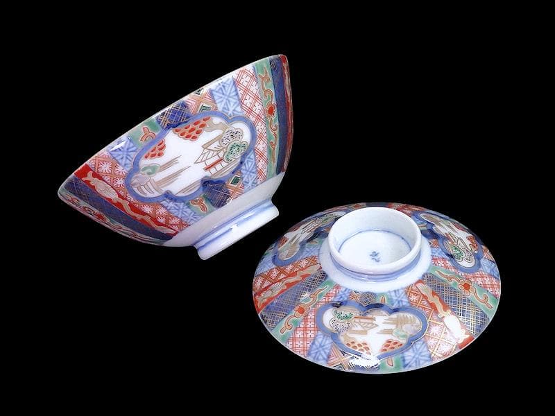 九谷　大聖寺伊万里　金襴手　山水　紋章の図　蓋茶碗　２客　361AS-DAl