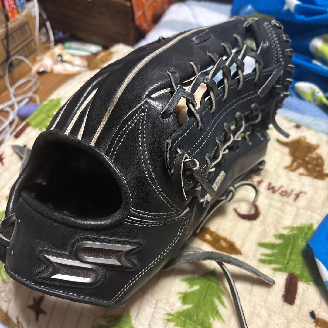S ブラック 軟式グローブ PT