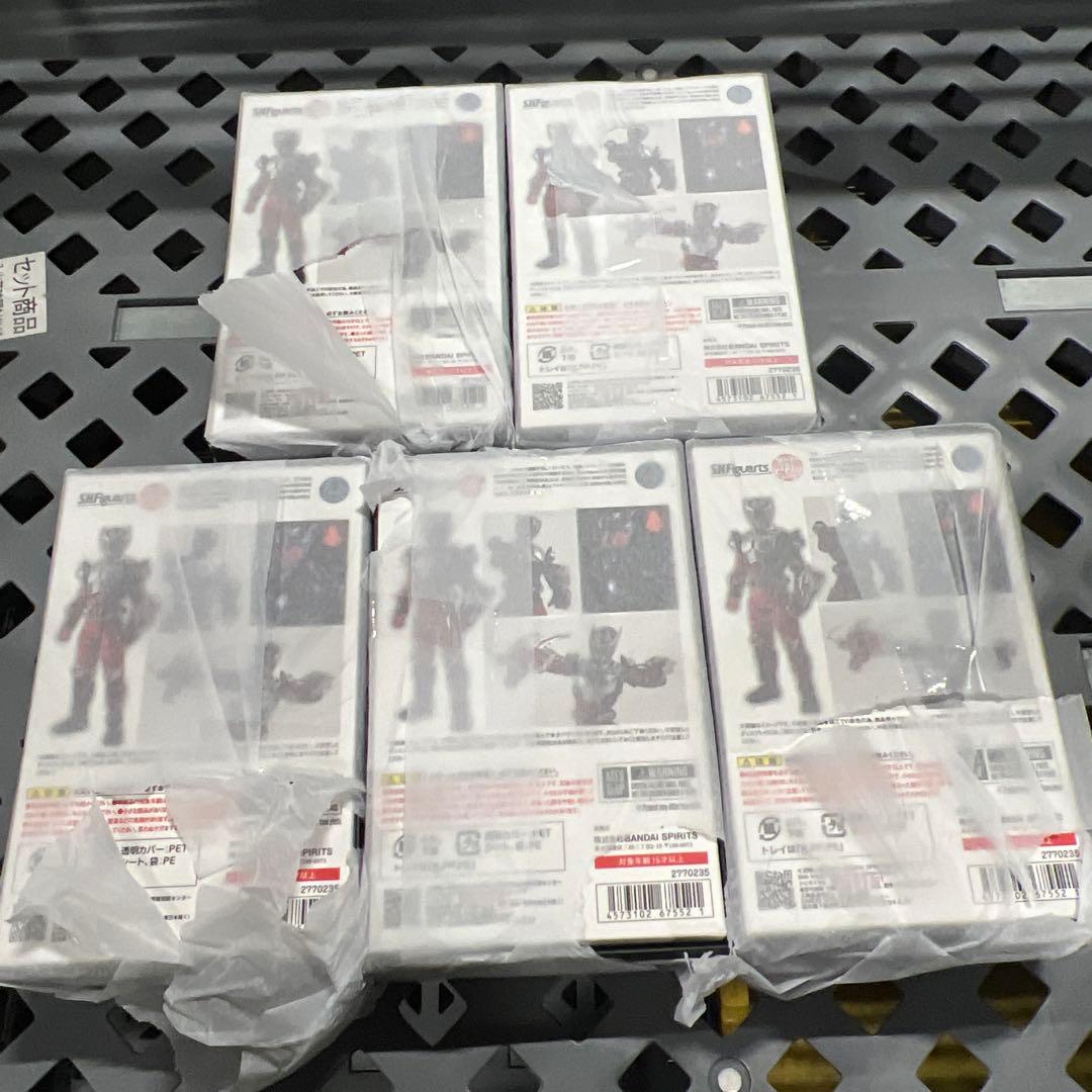 S.H.Figuarts（真骨彫製法） 仮面ライダー龍騎 5box