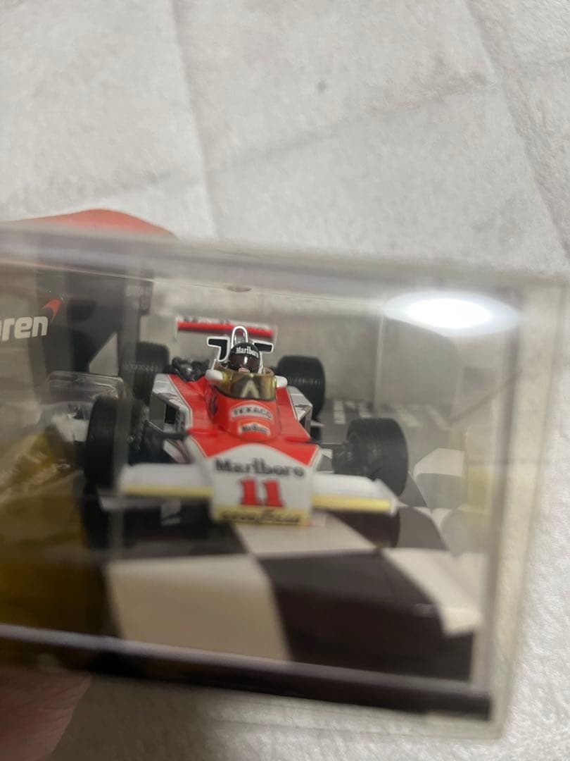 F1マクラーレンフォードM23 ジェームスハント 1976年日本GP ミニカー