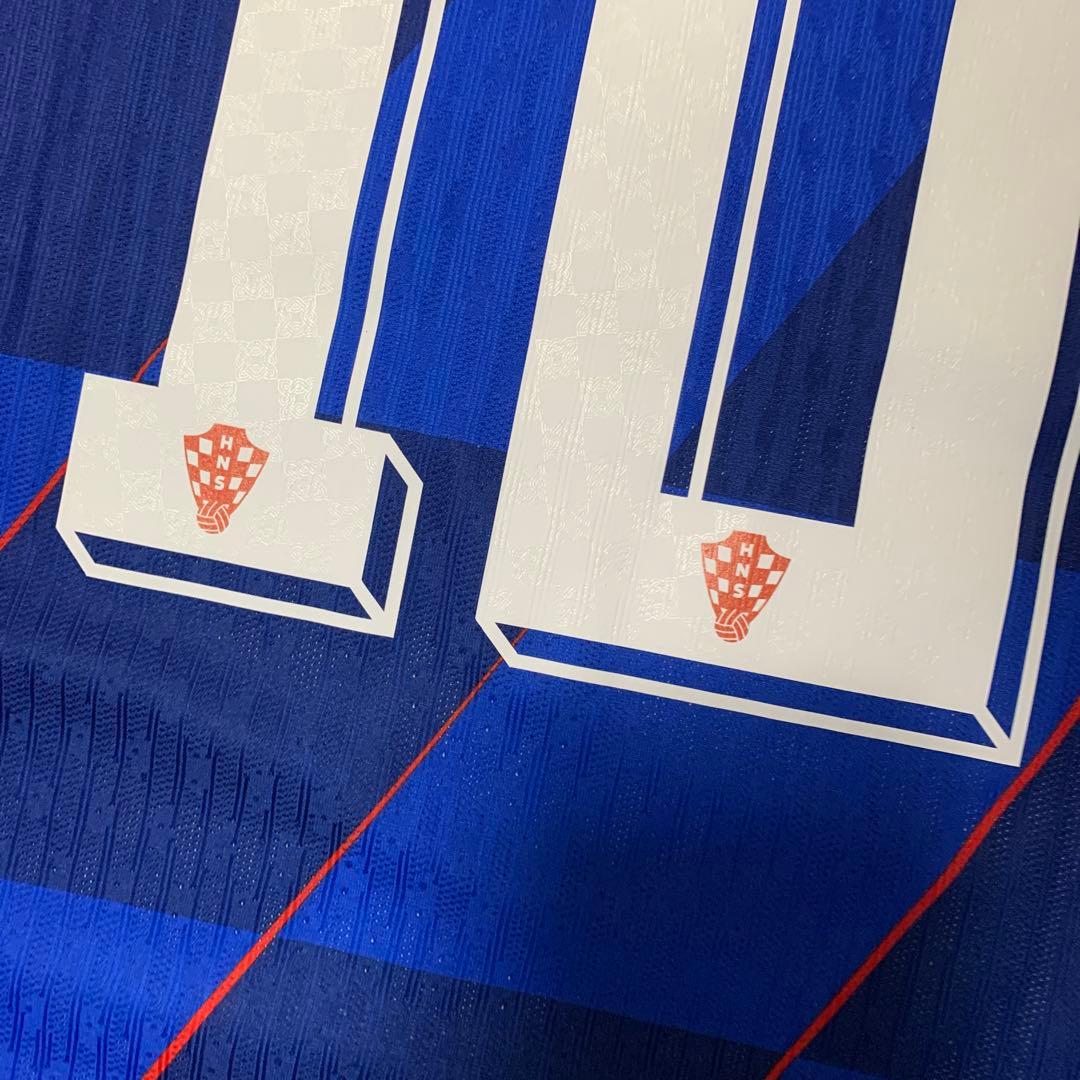 正規品 新品 未使用 オーセンティック ユニフォーム クロアチア モドリッチ L