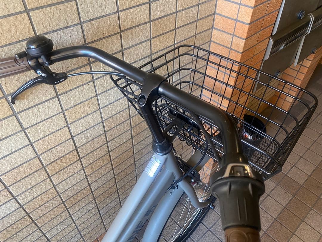 【美品-使用回数5回】【6段変速機能付き】【自動点灯】【直接受け渡し】