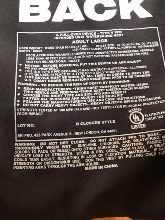 ライフジャケット　マリンジェット、マリンスポーツ競技　救命具