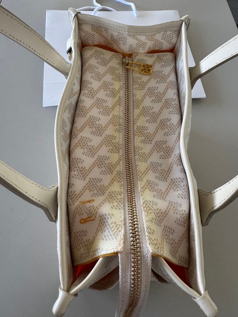 be様専　レザレクション　ラ二ウス スクエアミニ ラウンドバッグ